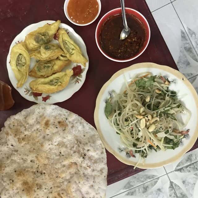 Danh sách địa chỉ ăn vặt ngon, rẻ ở Đà Nẵng tới là nghiền. Nên ăn vặt ở đâu Đà Nẵng? Quán ăn vặt nổi tiếng ở Đà Nẵng nên ghé.