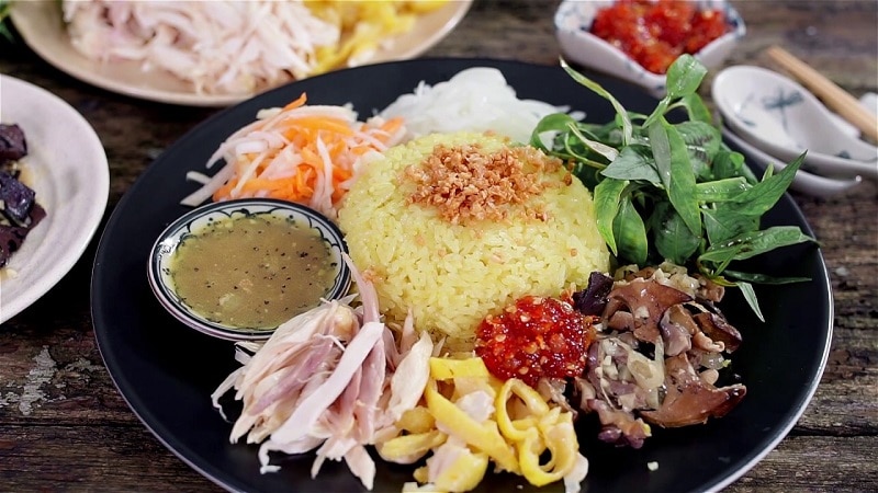 Ăn ở đâu ngon gần cầu sông Hàn Đà Nẵng?