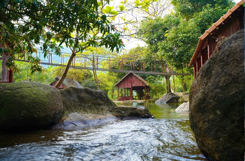 Địa điểm du lịch gần Đà Nẵng. Du lịch Đà Nẵng nên đi đâu chơi
