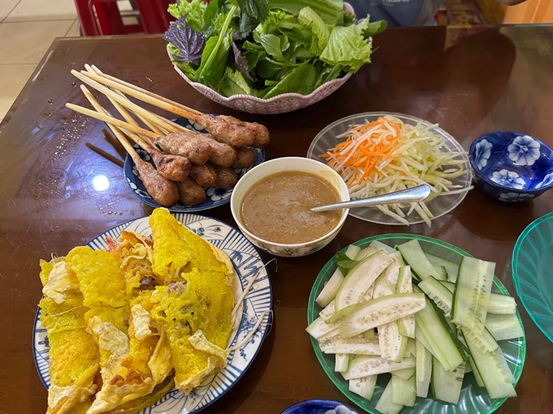 Quán bánh xèo ngon rẻ ở Đà Nẵng. Quán bánh xèo mực ở đà Nẵng