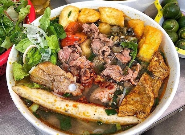 Quán ăn ngon Hà Nội, quán Bún riêu sườn sụn Quang Trung