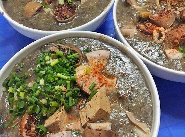 Quán ăn ngon ở Hà Nội, quán cháo ngon ở Hà Nội, Cháo lòng 183 Trần Đại Nghĩa