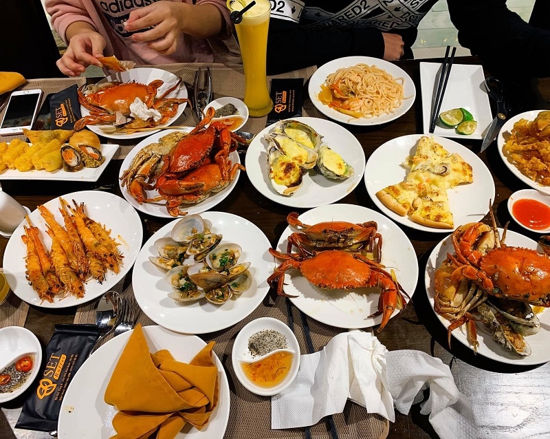 Nhà hàng buffet hải sản tươi sống ở Hà Nội ngon rẻ. Hà Nội có quán buffet hải sản nào ngon? SET Buffet