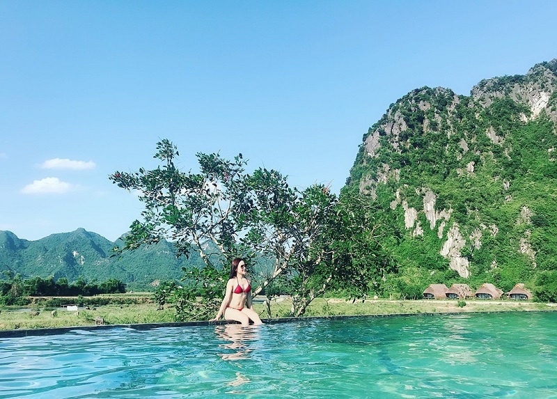 Resort gần Hà Nội, hồ bơi ở Serena Kim Bôi