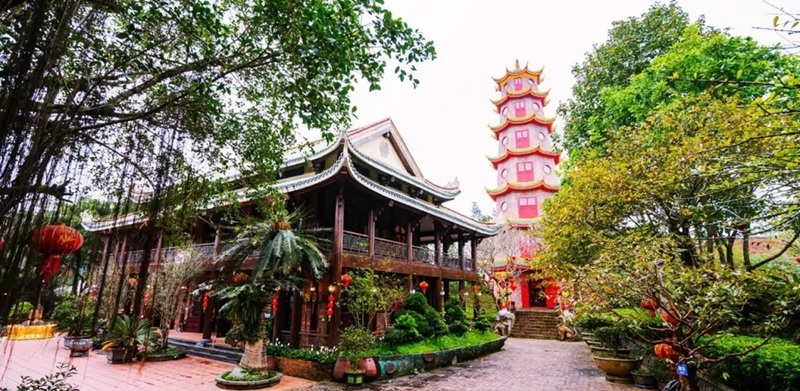 Địa điểm du lịch Ba Vì. Có nên đi du lịch Ba Vì không