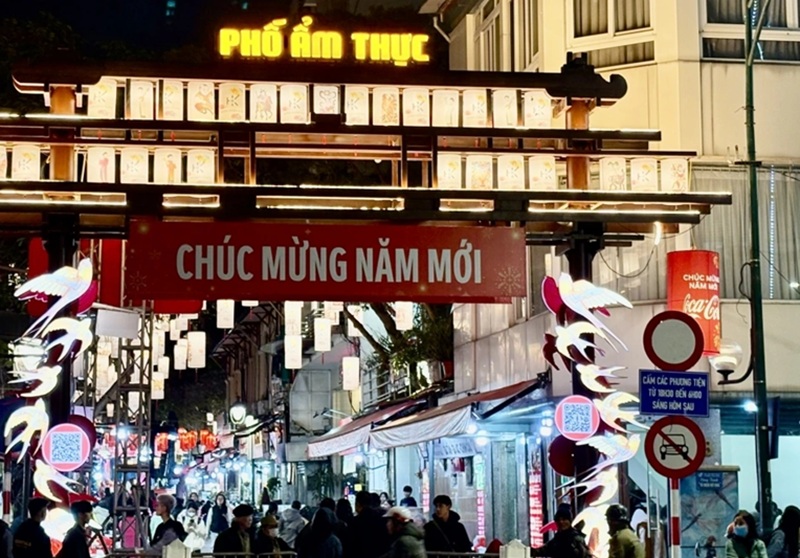 Địa điểm đi chơi tối ở Hà Nội. Đi chơi tối ở Hà Nội ở đâu