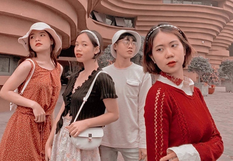 Địa điểm chụp ảnh kỷ yếu ở Hà Nội. Chụp ảnh kỷ yếu ở đâu đẹp tại Hà Nội