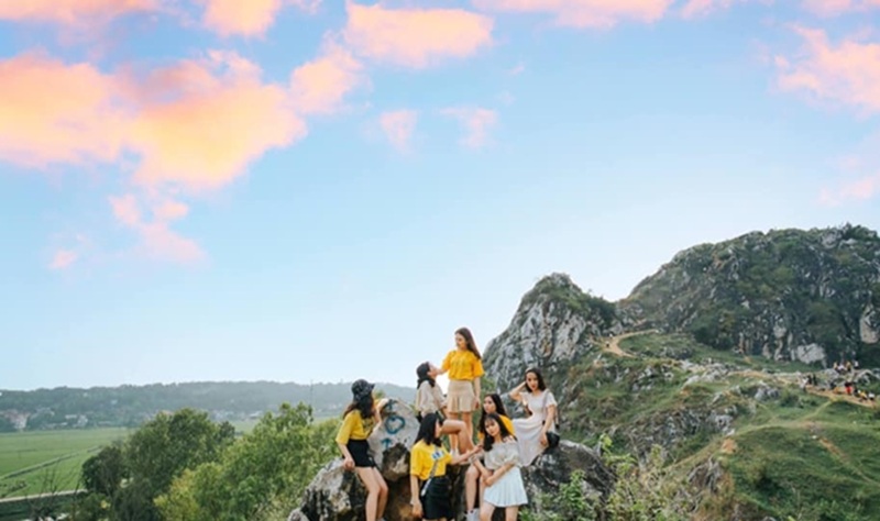 Địa điểm chụp ảnh kỷ yếu ở Hà Nội. Chụp hình kỷ yếu đẹp ở Hà Nội