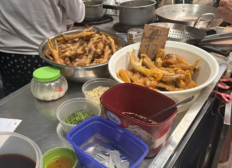 Quán chân gà nướng ở Hà Nội. Ở Hà Nội ăn chân gà quán nào ngon