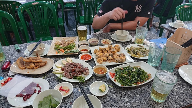 Quán nhậu đêm ở Cầu Giấy. Quán nhậu đêm nổi tiếng cầu Giấy