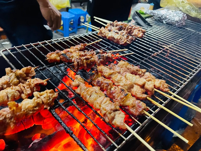 Quán thịt xiên nướng ở Hà Nội. ở Hà Nội ăn thịt xiên quán nào ngon