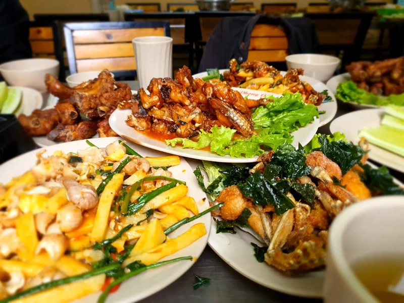 Quán lẩu ếch ở Hà Nội. Quán lẩu ếch bình dân ở Hà Nội