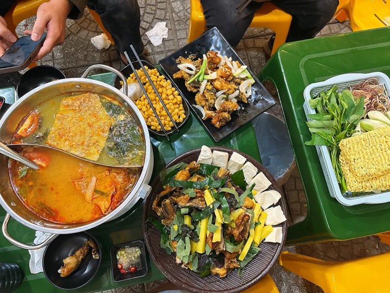 Quán lẩu ếch ở Hà Nội. Ăn lẩu ếch quán nào ngon ở Hà Nội