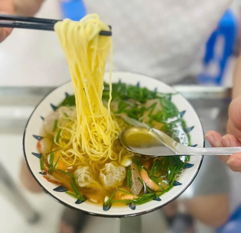 Quán mì vằn thắn ở Hà Nội. Quán mì vằn thắn ngon ở Hà Nội