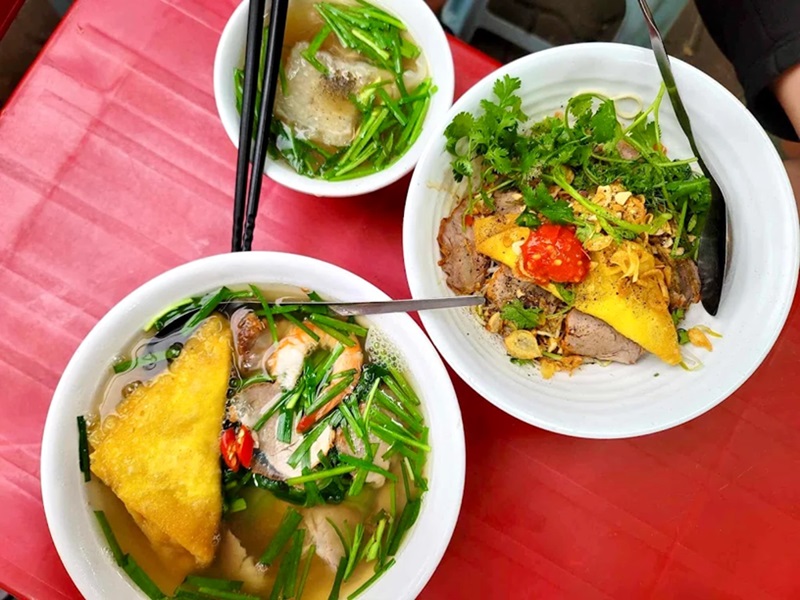 Quán mì vằn thắn ở Hà Nội. Quán mì vằn thắn ngon ở Hà Nội