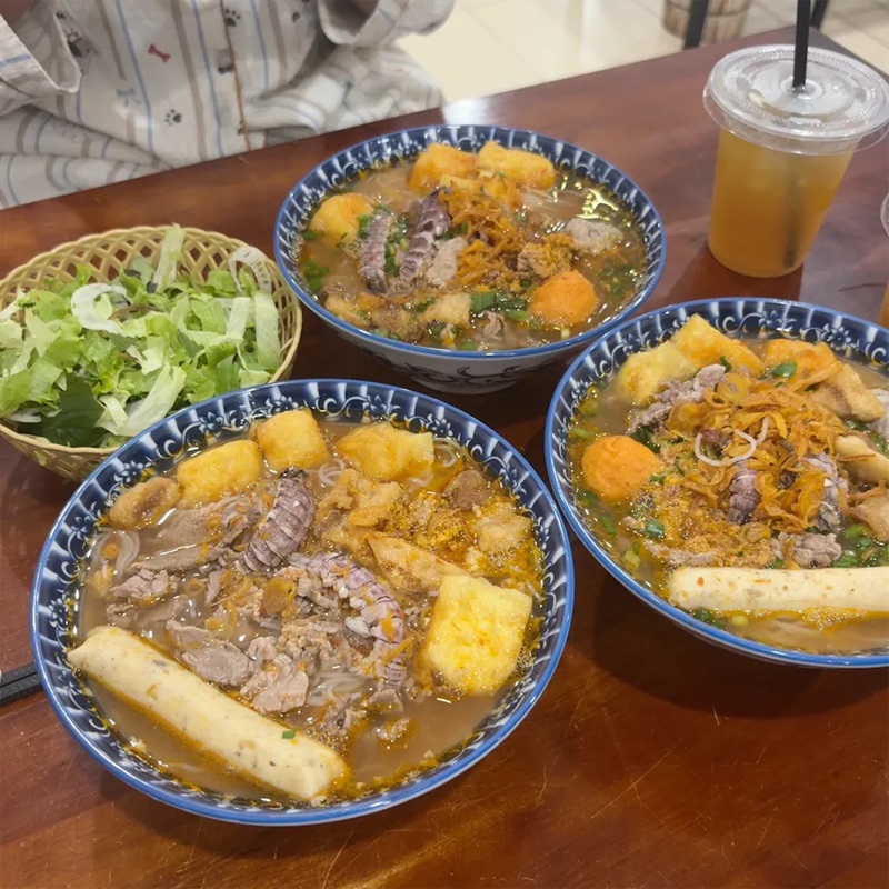 Ăn bún riêu quán nào ngon ở Hà Nội. Quán bún riêu ở Hà Nội