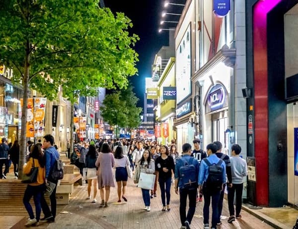 Du lịch Daegu - Gyeongju - Busan 4 ngày 3 đêm. Du lịch Daegu - Gyeongju - Busan 4 ngày 3 đêm nên mua sắm ở đâu?