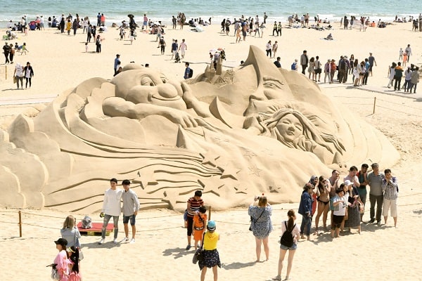 TOP 10 lễ hội ở Hàn Quốc nổi tiếng, đặc sắc: Lễ hội Haeundae là lễ hội mùa hè lớn nhất ở Hàn Quốc
