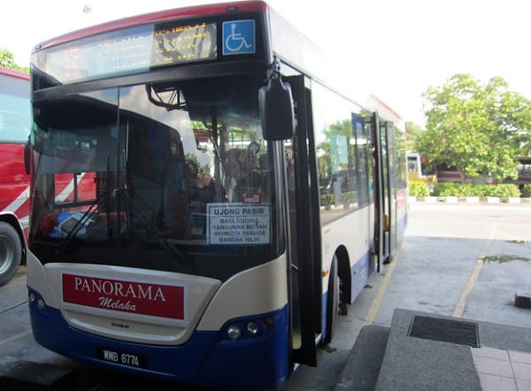 Kinh nghiệm du lịch Malacca Malaysia. Du lịch Malacca nên sử dụng phương tiện di chuyển nào? Xe Bus