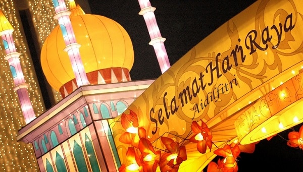 Lễ hội Hari Raya Aidil Fitri (Eid) là một trong những lễ hội ở Malaysia vui vẻ nhất. Malaysia có lễ hội gì?