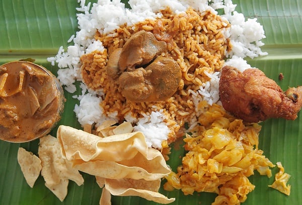 Malaysia có món ăn gì ngon, giá rẻ? Món ăn đặc trưng, phổ biến ở Malaysia. Cơm lá chuối