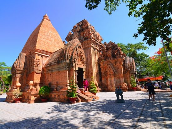 15 di tích lịch sử ở Nha Trang: Nha Trang có di tích lịch sử nào nổi tiếng?