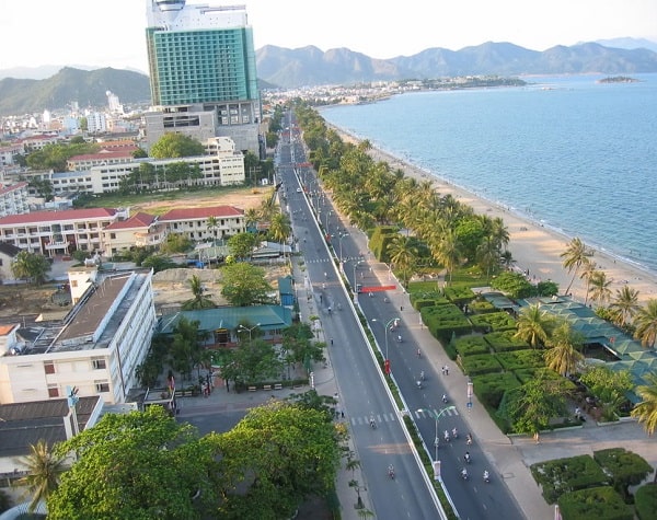 Có nên đi du lịch Nha Trang bằng xe máy hay không? Kinh nghiệm du lịch Nha Trang bằng xe máy