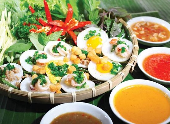 Quán bánh căn ngon và nổi tiếng ở Nha Trang