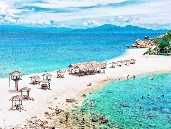Đảo Yến Nha Trang có gì đẹp, có gì chơi?