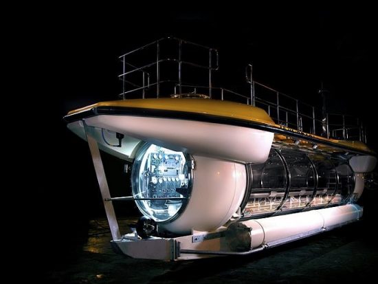 Một số hình ảnh cụ thể về tàu ngầm lặn biển DeepView 24