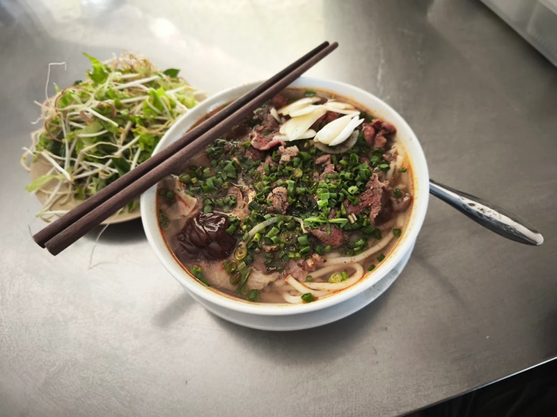 Quán phở ở Nha Trang. Quán phở nổi tiếng Nha Trang
