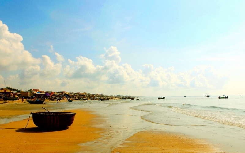 Bãi biển gần Sài Gòn đi về trong ngày. Đi tắm biển ở đâu gần TpHCM?