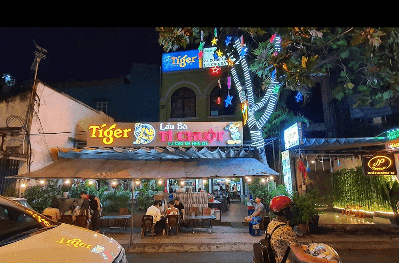 Quán ăn đêm ngon ở Sài Gòn. Lẩu bò Tí Chuột