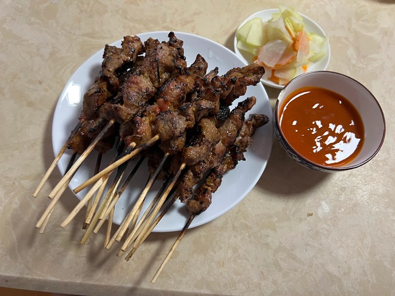 Quán thịt xiên ở Sài Gòn. Quán thịt xiên ngon ở Sài Gòn