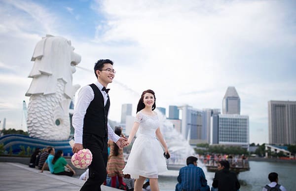 Địa điểm chụp ảnh cưới ở Singapore. Địa điểm nào ở Singapore chụp hình cưới đẹp nhất? Công viên sư tử Merlion