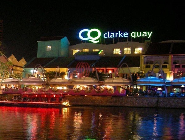 Phố đêm Clark Quay là địa điểm du lịch miễn phí ở Singapore