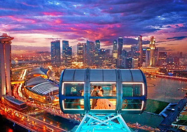 Địa điểm tham quan ở vịnh Marina Bay Singapore. danh sách tổng hợp địa điểm tham quan thu hút nhất ở vịnh Marina Bay Singapore. Singapore Flyer