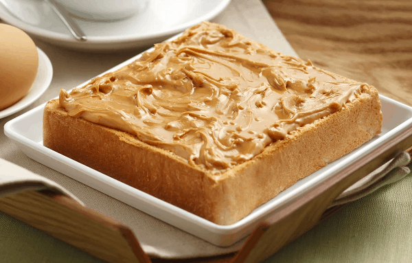 Peanut Butter Bread - món ăn sáng chay ở Singapore giá rẻ