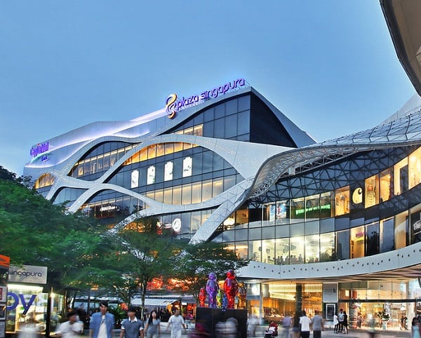 Plaza Singapura, trung tâm mua sắm ở Orchard Road có nhiều địa chỉ ăn uống