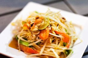 Địa điểm ăn đồ Thái ngon nhất Bangkok: nhà hàng Somtum với đặc sản Som Tam