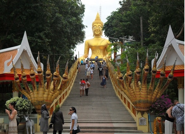 Địa điểm tham quan Koh Samui nhất định phải đến ở đâu? Chùa Wat Phra Yai