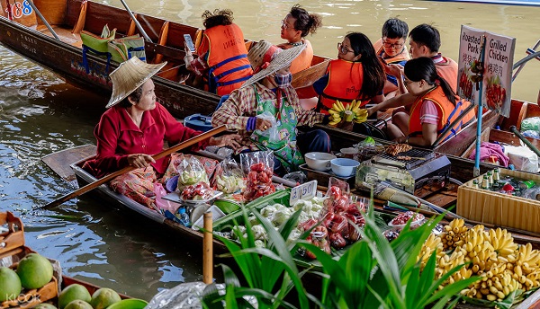 Du lịch Bangkok: Chợ nổi Damnoen Saduak