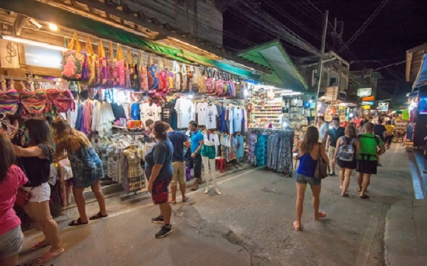 Nên đi đâu khi tới Koh Samui Thái Lan du lịch? Phố đi bộ ở làng chài Bo Phut
