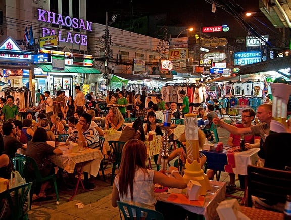 Ăn gì ở phố Tây Khao San? Địa chỉ quán ăn ngon ở Khao San Road 