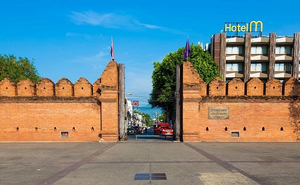Khách sạn ở khu vực Thapae Gate (The Old Town District)